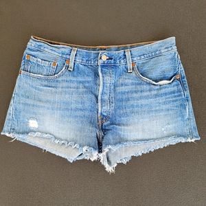 Levi shorts
